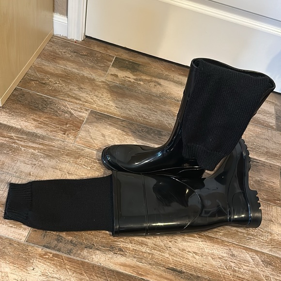 Dolce & Gabbana Black PVC Knee High Rain Boots - Size 40/ US9.5 - Picture 11 of 17